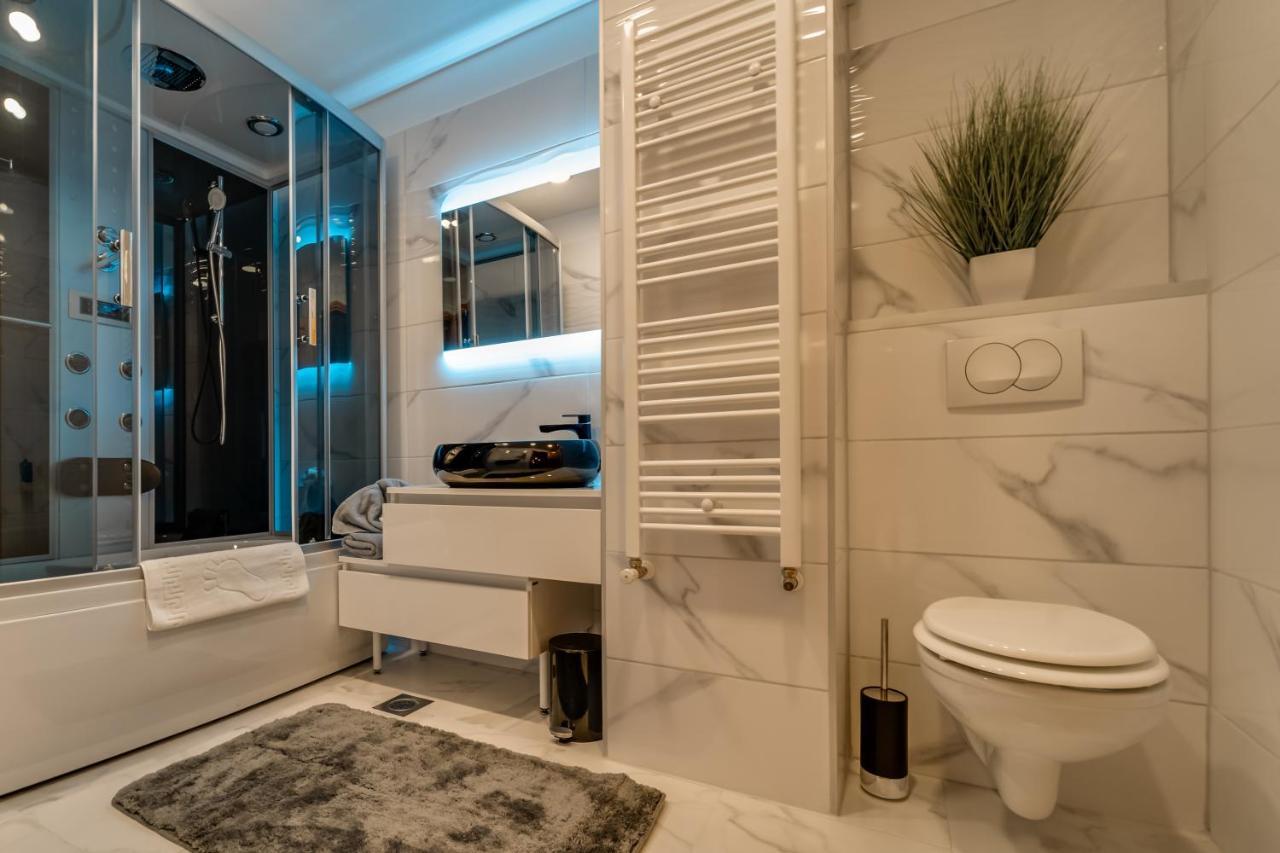 Sobe "Ela" Bed & Breakfast Fužine Dış mekan fotoğraf